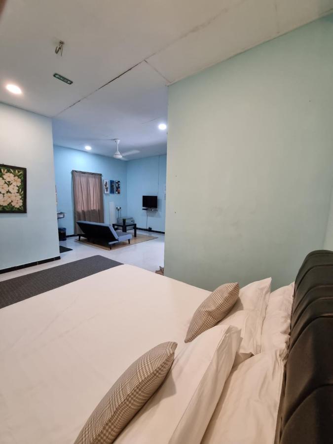 Bed and Breakfast Seven Stones Langkawi Pantai Cenang  Esterno foto